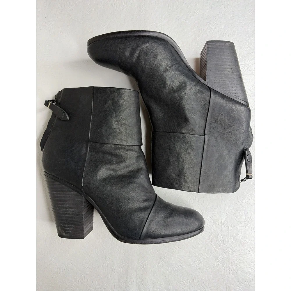 Rag & Bone Newbury Rear Zip Block Heel Ankle Boots Size 39.5 Almond‎ Toe